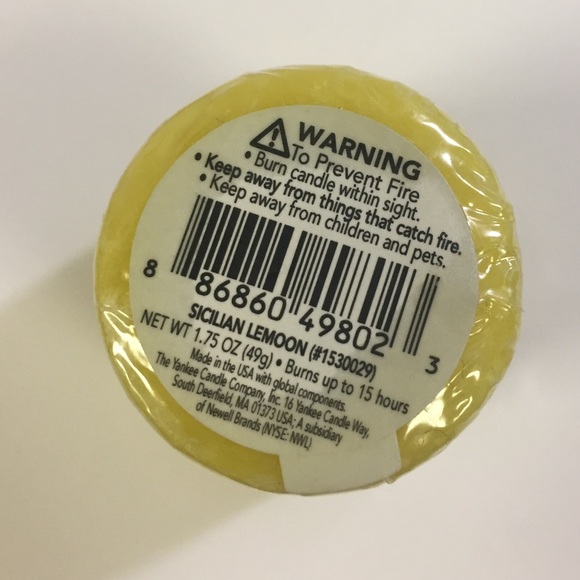 🆕 {Yankee Candle} Sicilian Lemon Volitive Candle - Picture 3 of 4